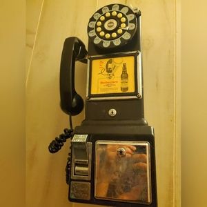 Crosley Retro Chrome 1957 Pay Phone Pulse / Tone Coin Bank Key Lock Black